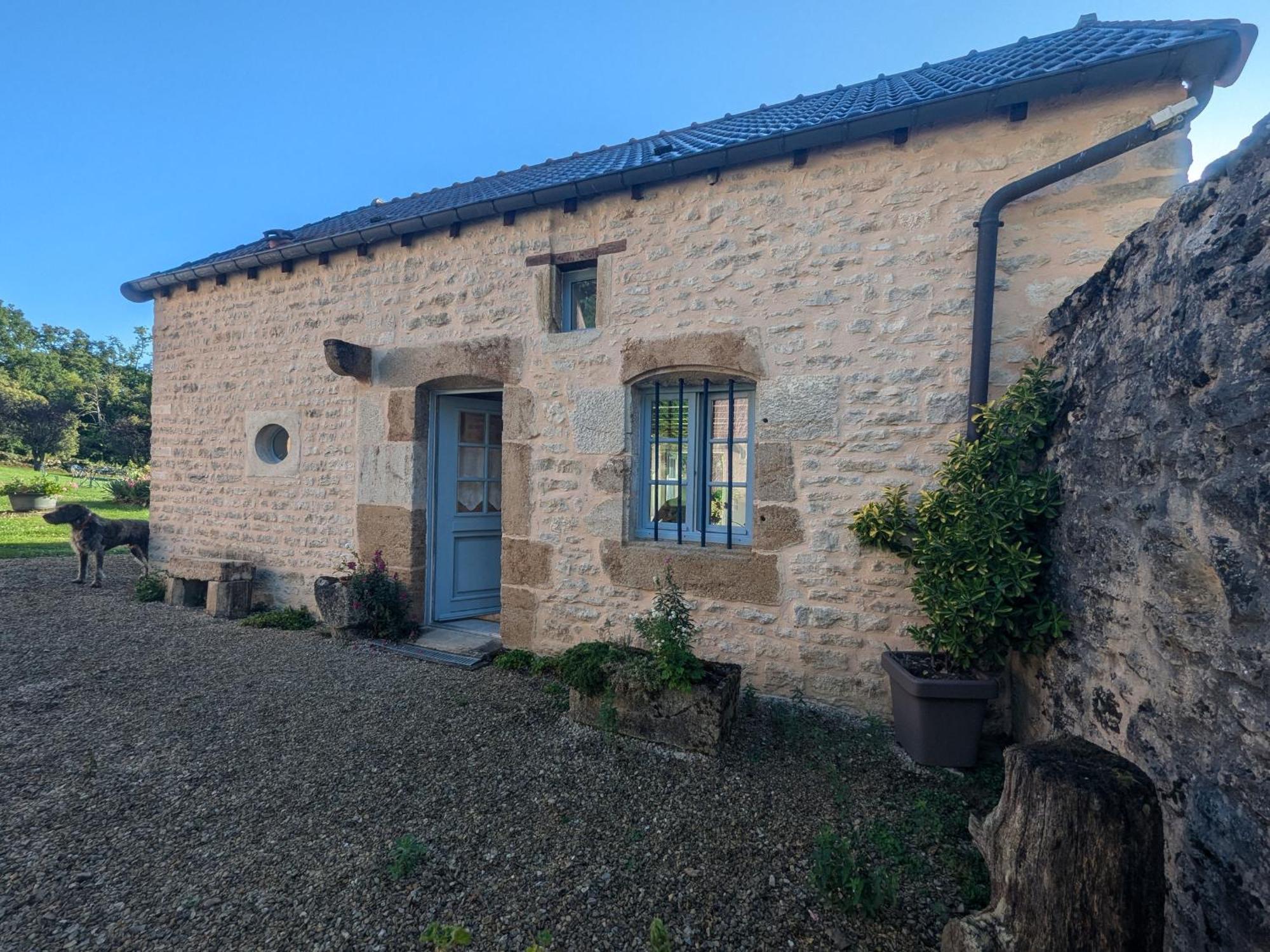 Gîte Langres, 2 pièces, 2 personnes - FR-1-611-43 Extérieur photo